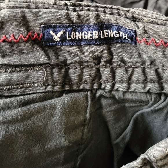 American Eagle Men 32 Cargo Shorts Y2K Khaki Green Utility Longer Length Ripstop - Picture 3 of 10